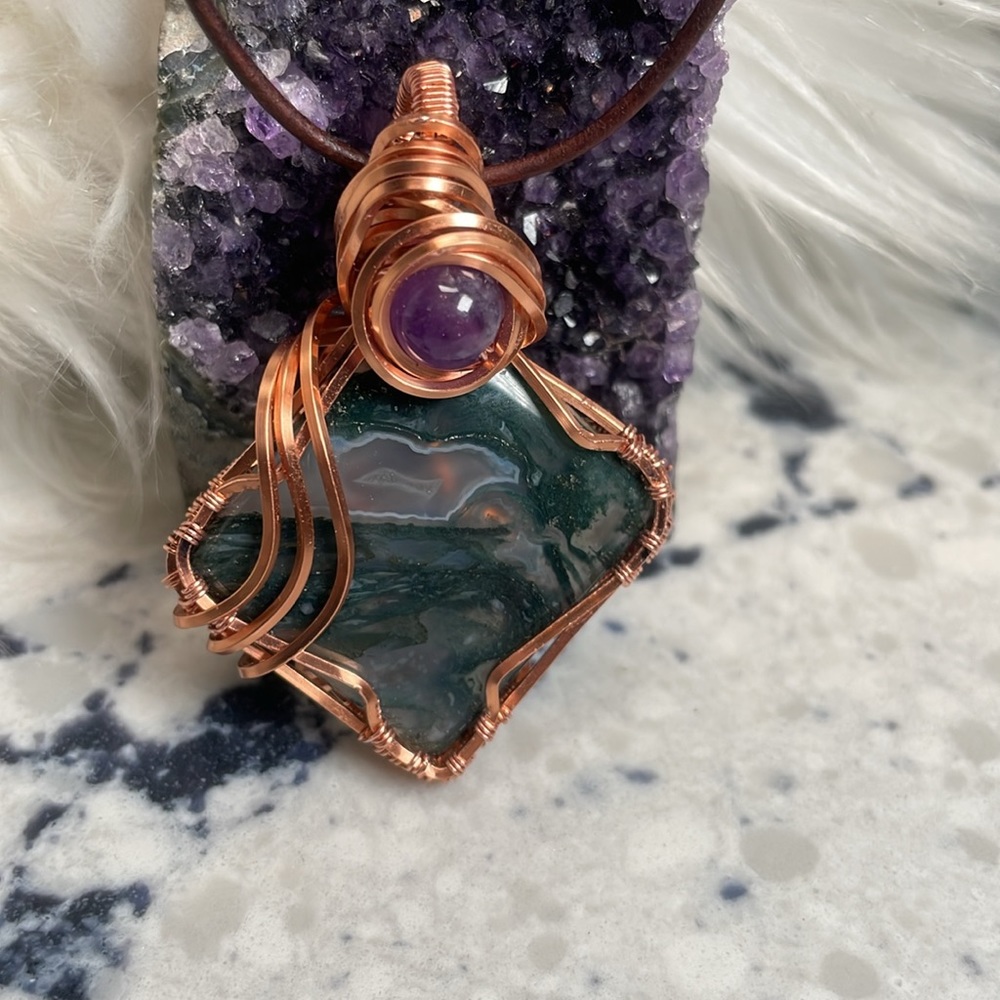 Moss Agate Crystal Pendant With Amethyst Leather Cord Artisan Boho - Picture 8 of 15